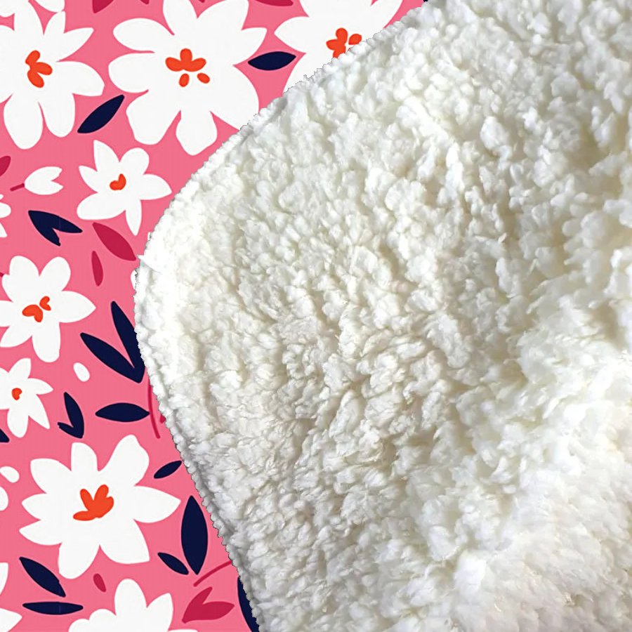 Small Cute White Flower Pattern Sherpa Blanket
