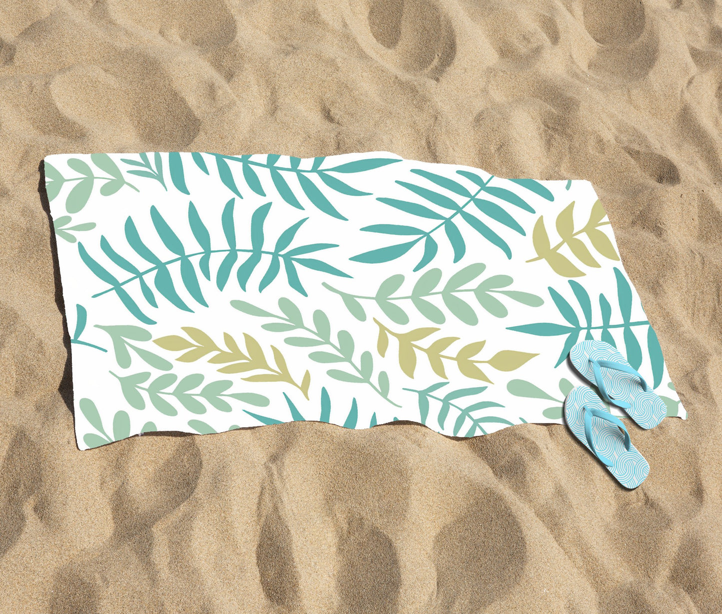 Multicolor Leafs And Branches Beach Towel