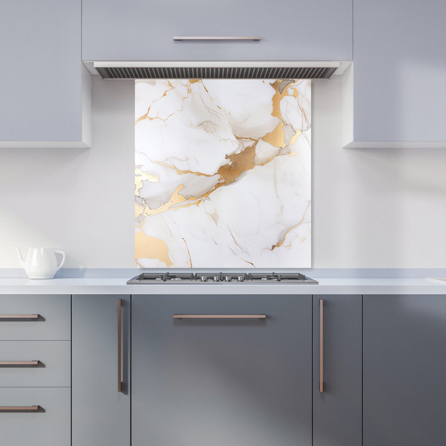 White Marble With Gold Kitchen Splashback