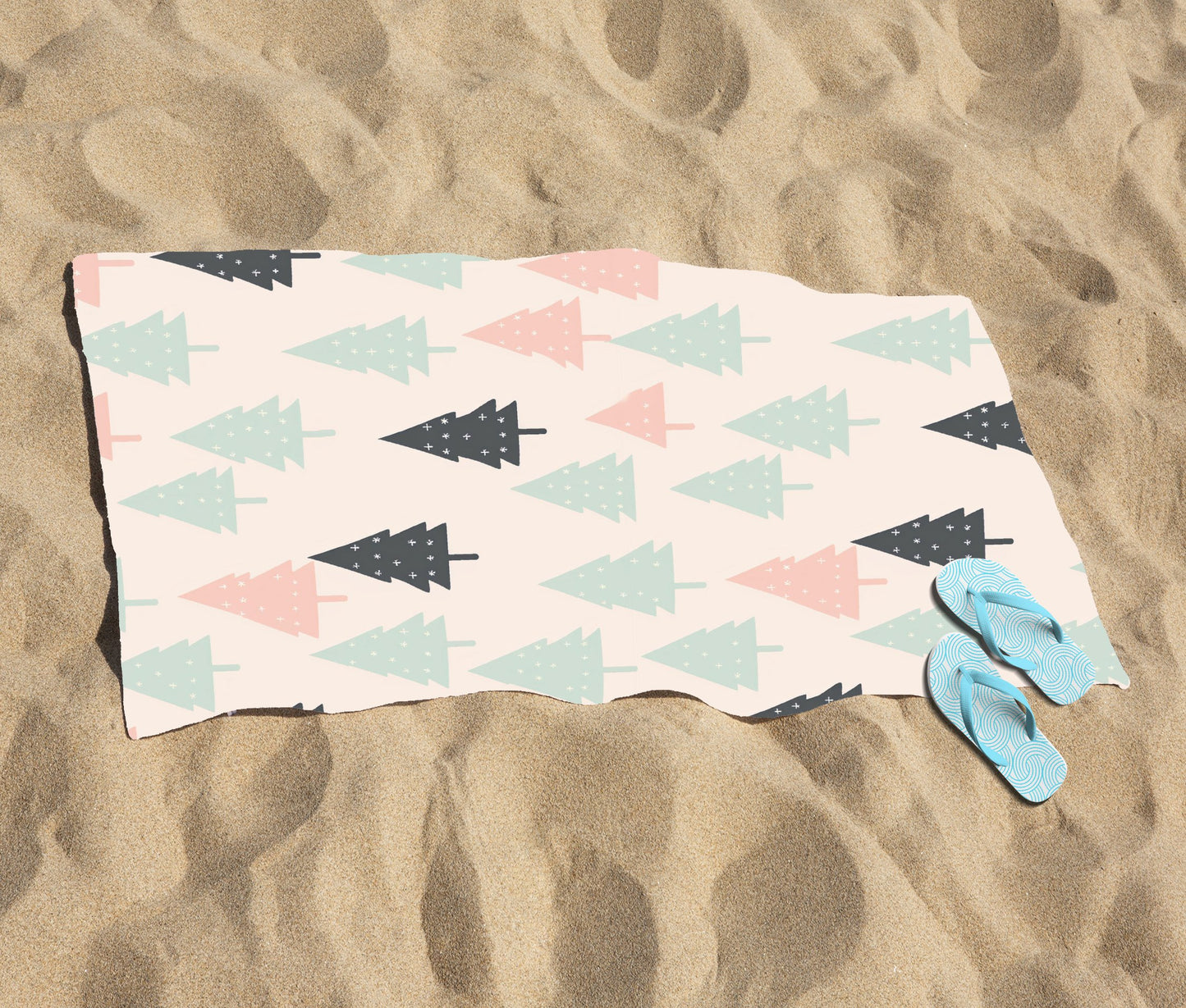 Christmas Tree Silhouette Pattern Beach Towel