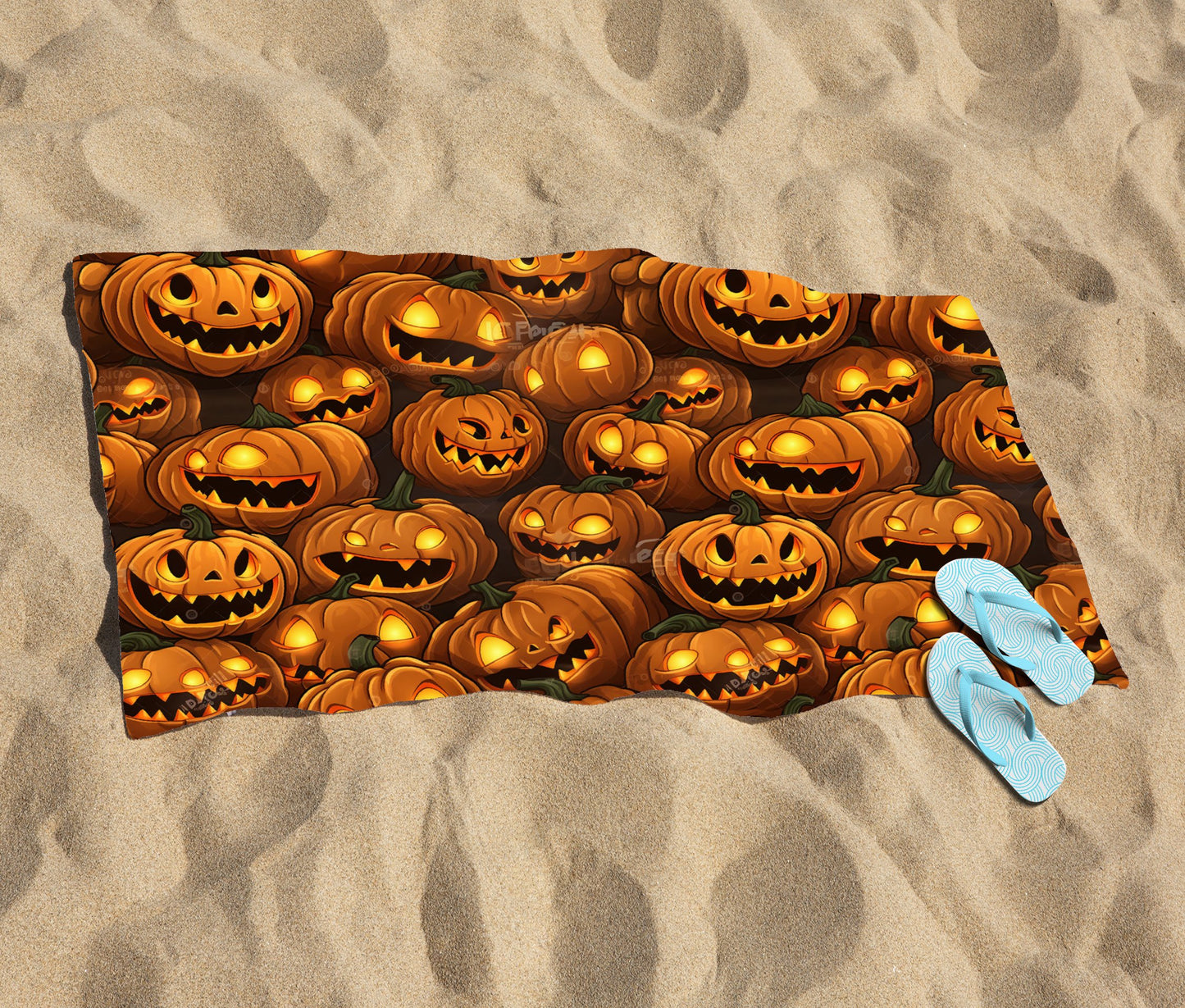 Grinning Lanterns Pumpkins Beach Towel