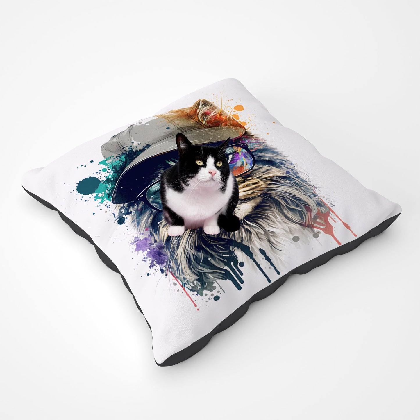 Maine Coon Cat Splashart Pet Bed