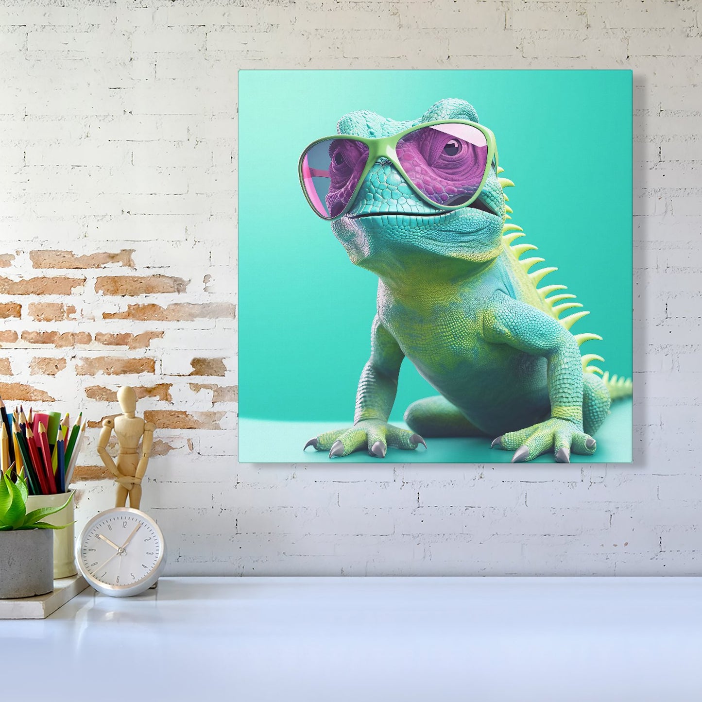 Happy Splashart Iguana Wearing Glasses Canvas
