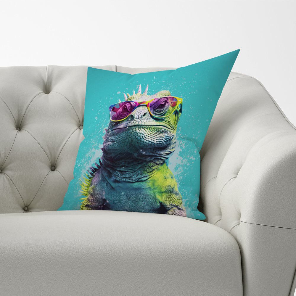 Inquisitive Splashart Iguana Cushions