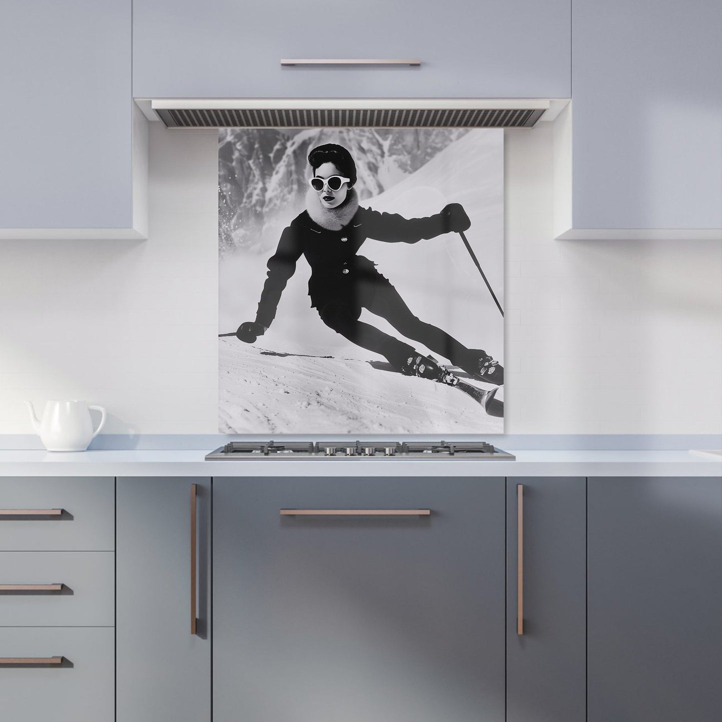 Glamorous Slopes of the 60s Kitchen Splashback