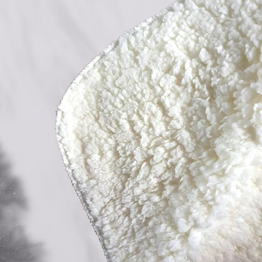 Lone Highland Cow Sherpa Blanket