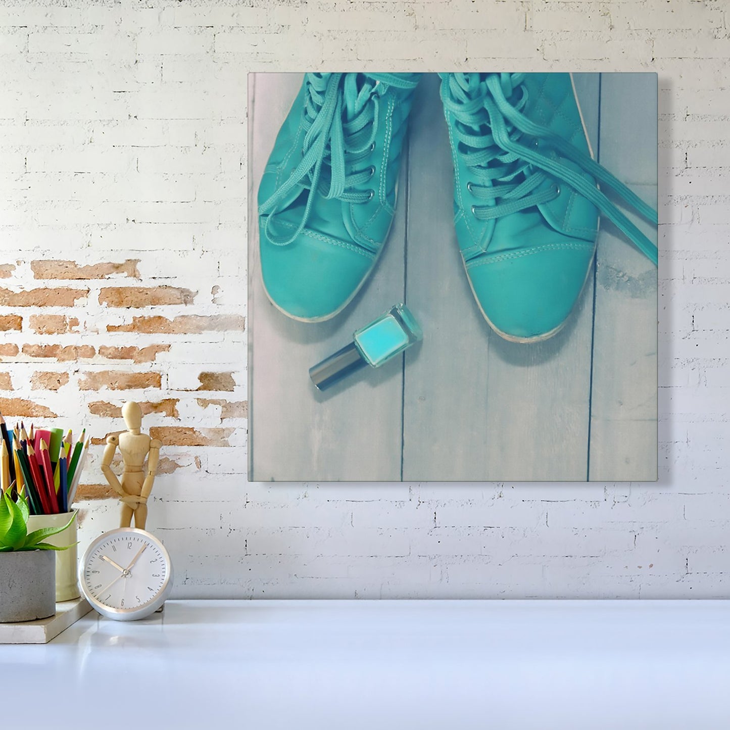 Lipstick Shoes Canvas