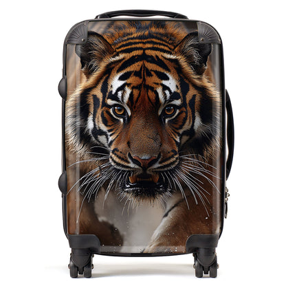 Finn Wilder: 00030 Suitcase
