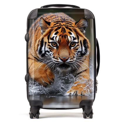 Finn Wilder: 00047 Suitcase