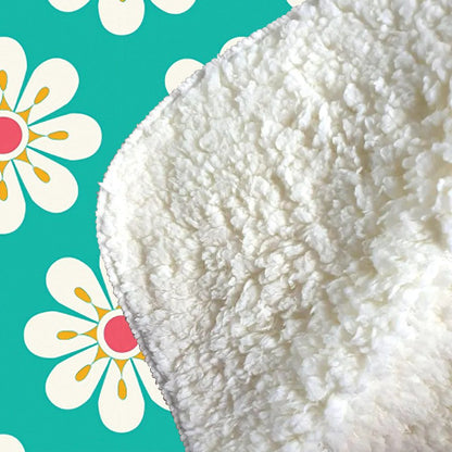 Daisy Pattern Sherpa Blanket
