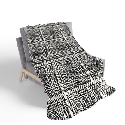 Monochrome Textured Checked Pattern Sherpa Blanket