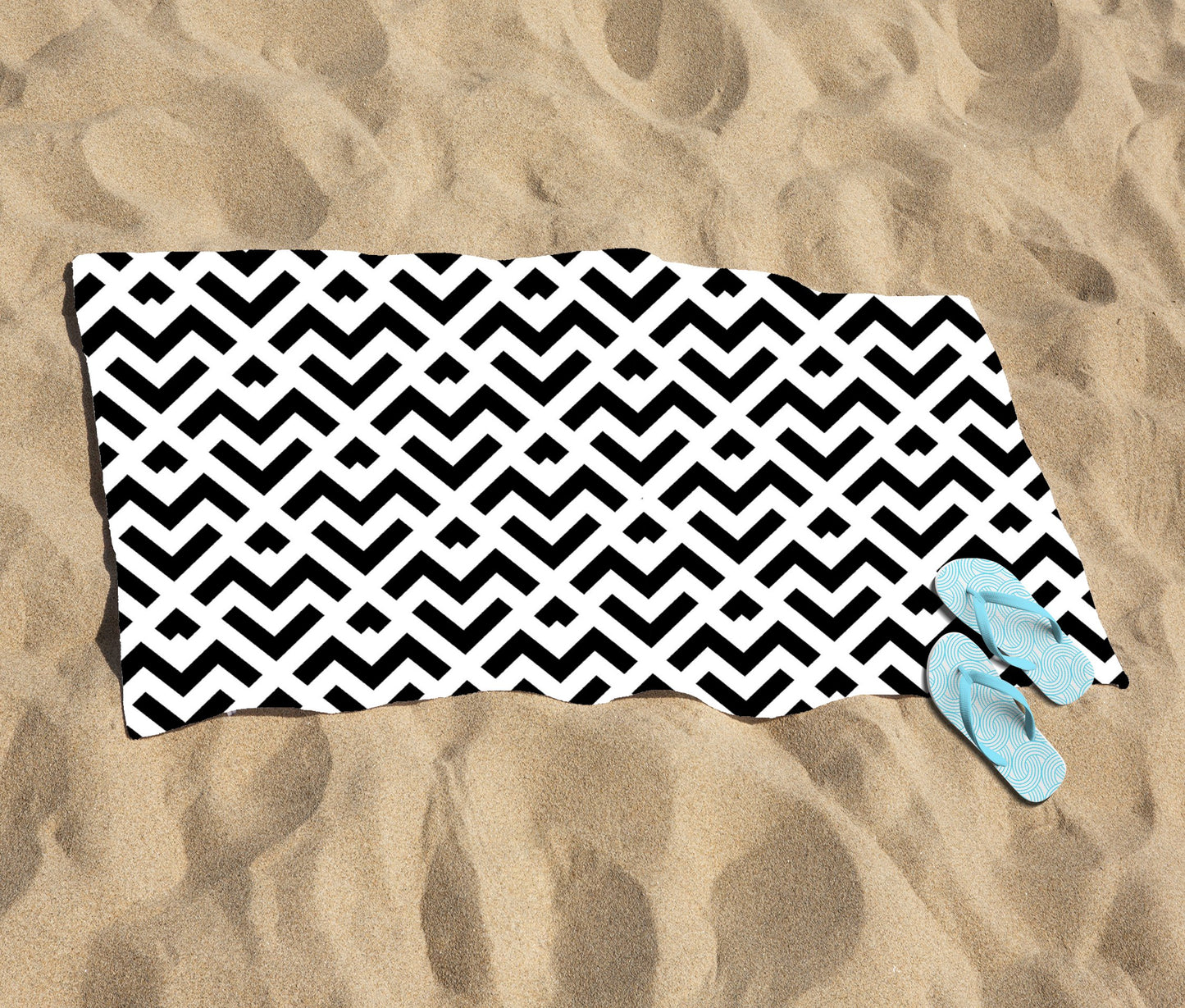 Black And White Abstract Pattern Beach Towel