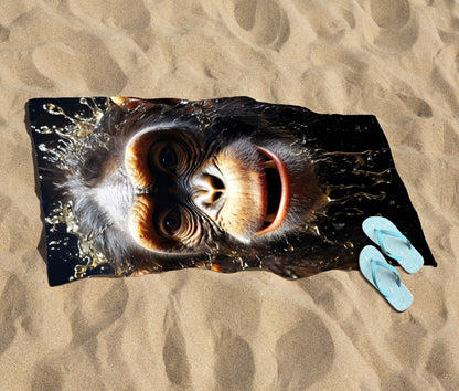 Realistic Monkey Face Splashart Beach Towel
