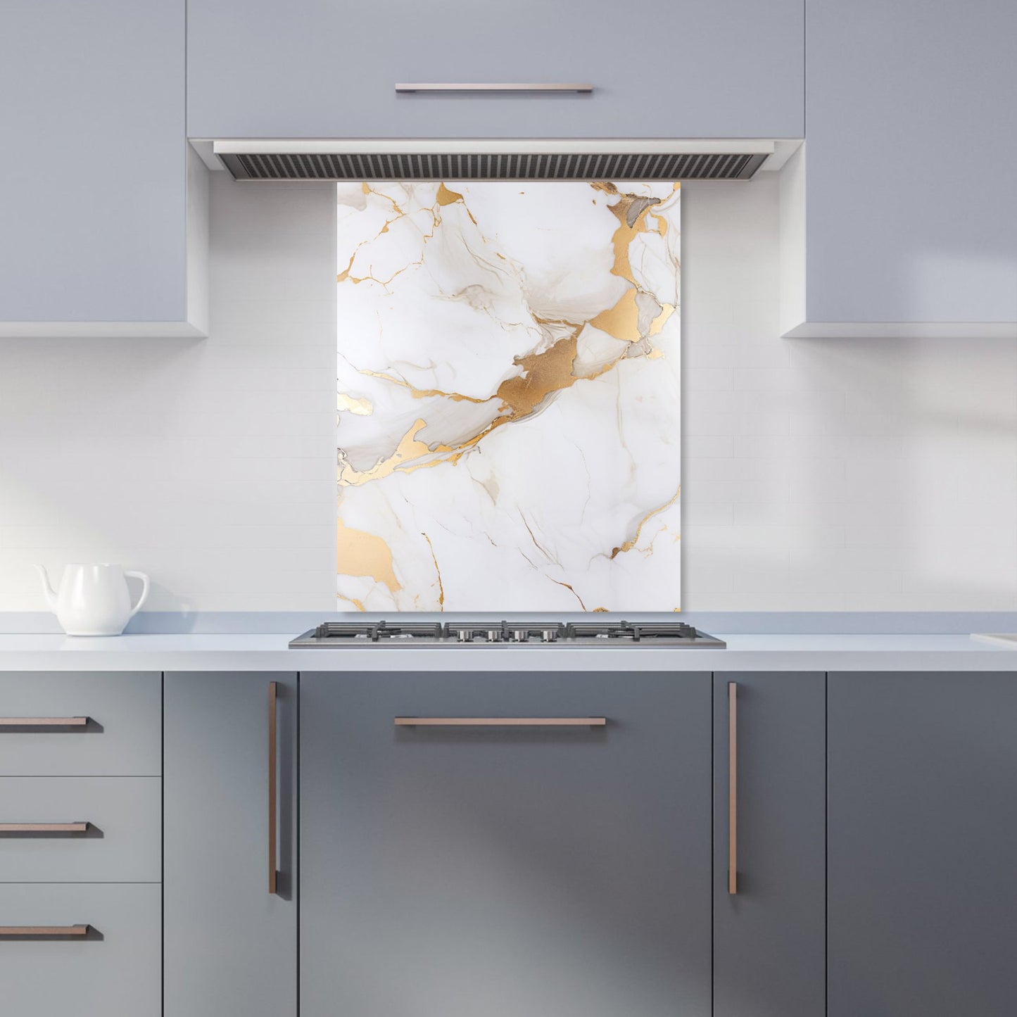 White Marble With Gold Kitchen Splashback