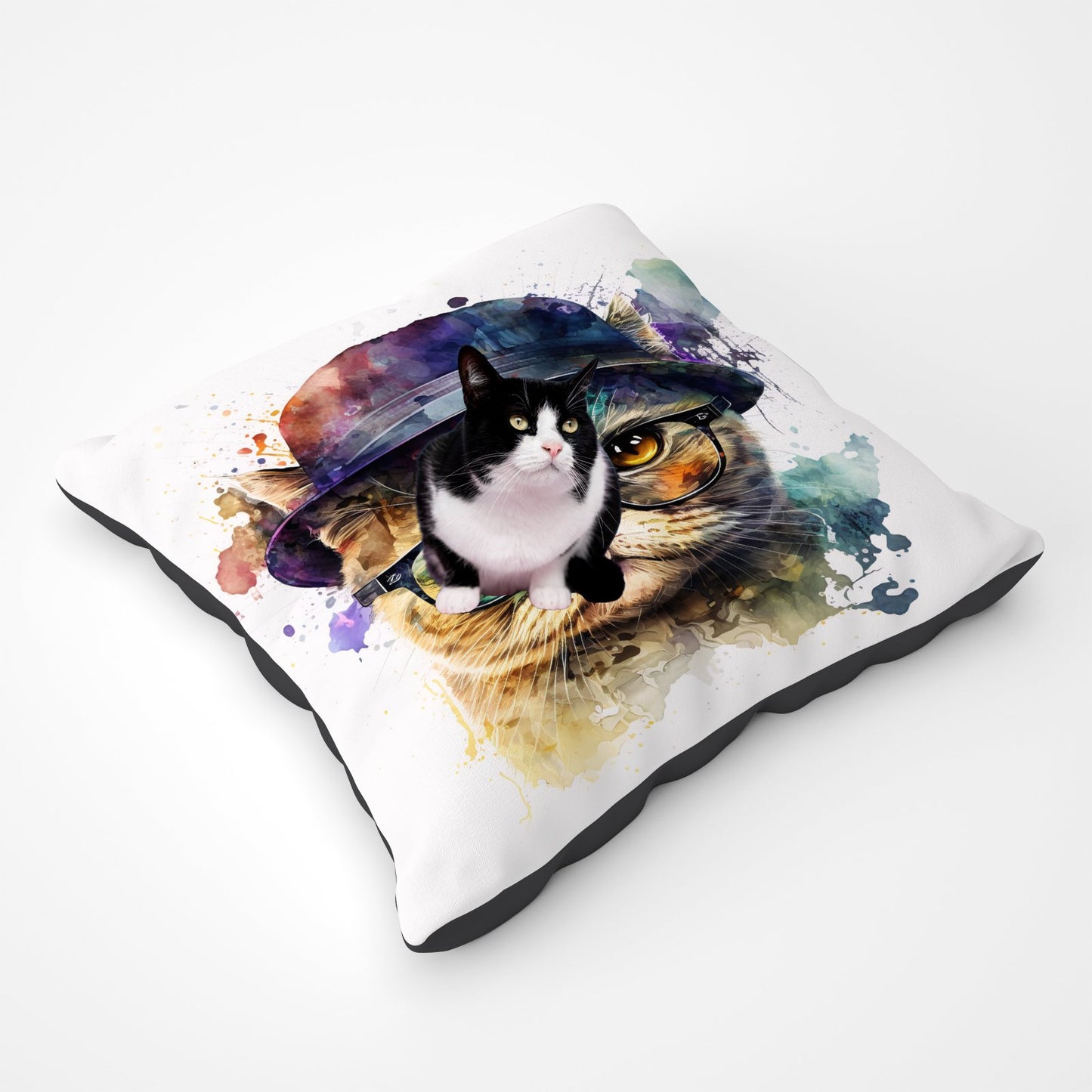 Shorthair Cat With Glasses Splashart Pet Bed