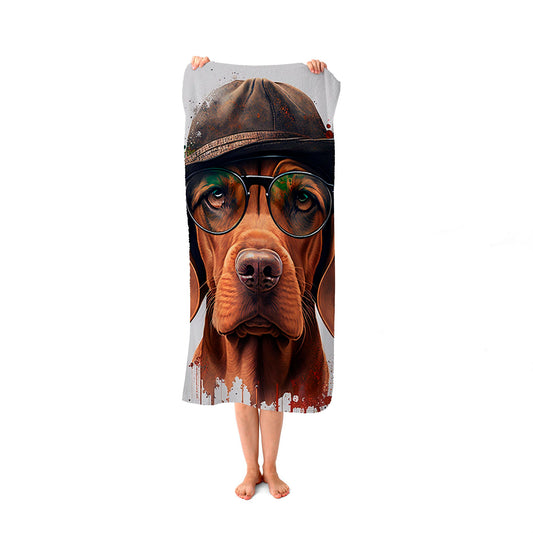 Hungarian Vizsla Dog Splashart Beach Towel