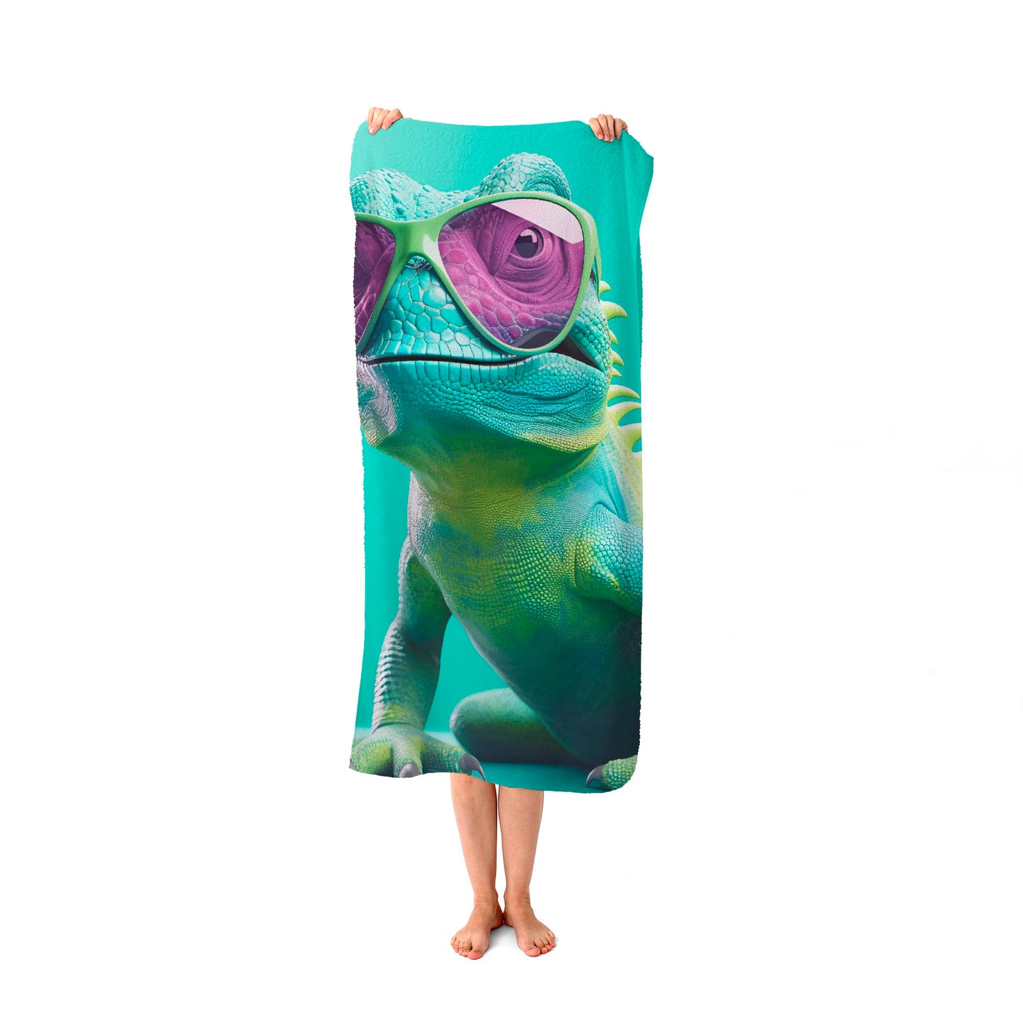 Happy Splashart Iguana Wearing Glasses Beach Towel